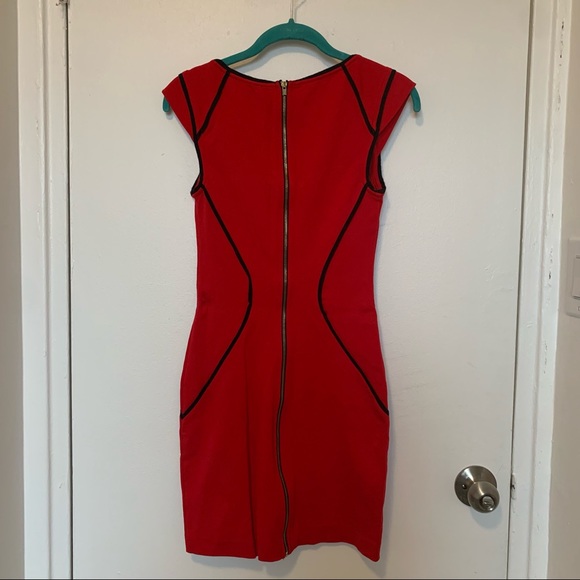 Express Bodycon Dress - Picture 2 of 4